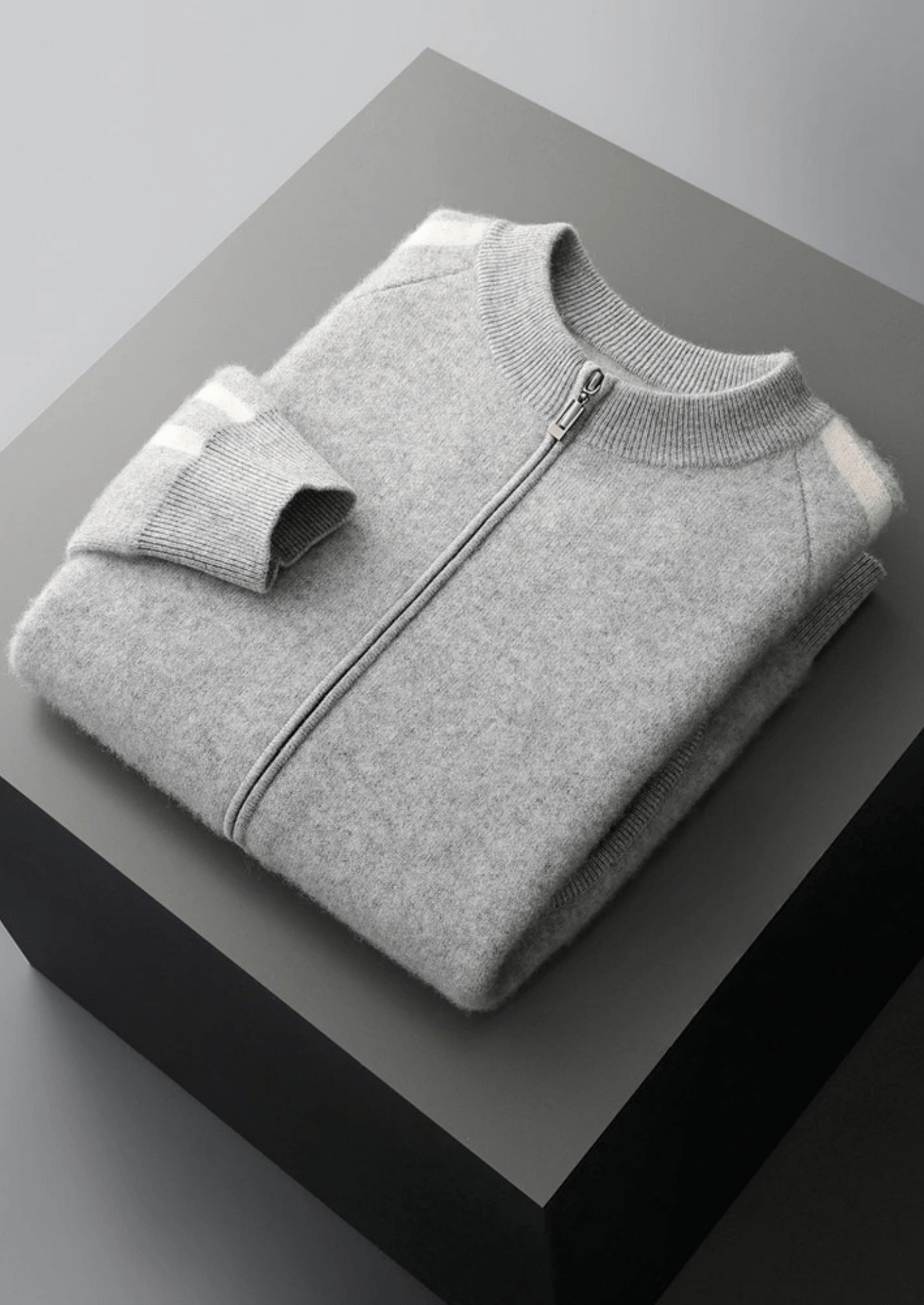 PURE EXTRA - FINE MERINO WOOL STRIPED CARDIGAN - Derada