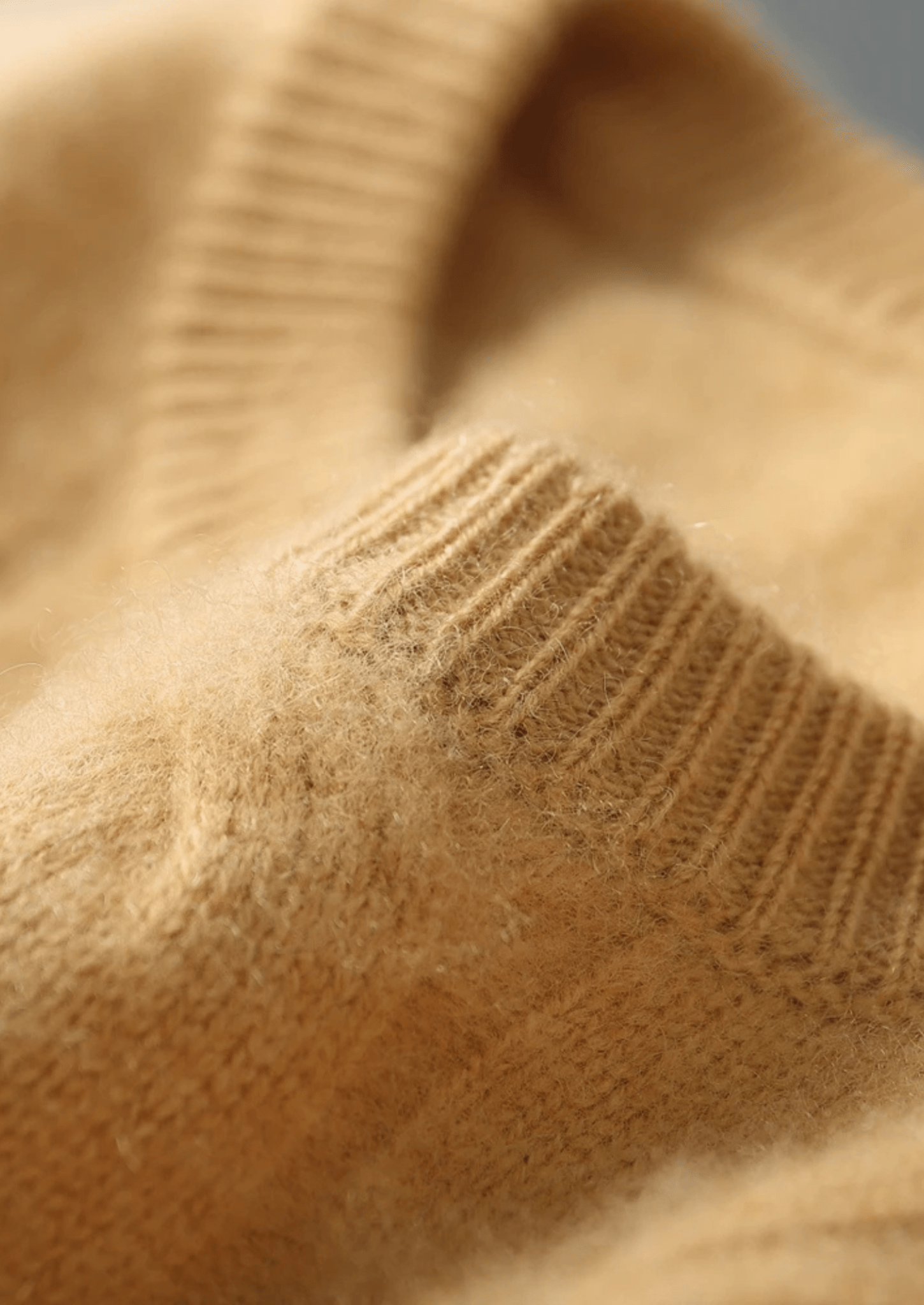 PREMIUM CASHMERE CABLE CREWNECK - Derada