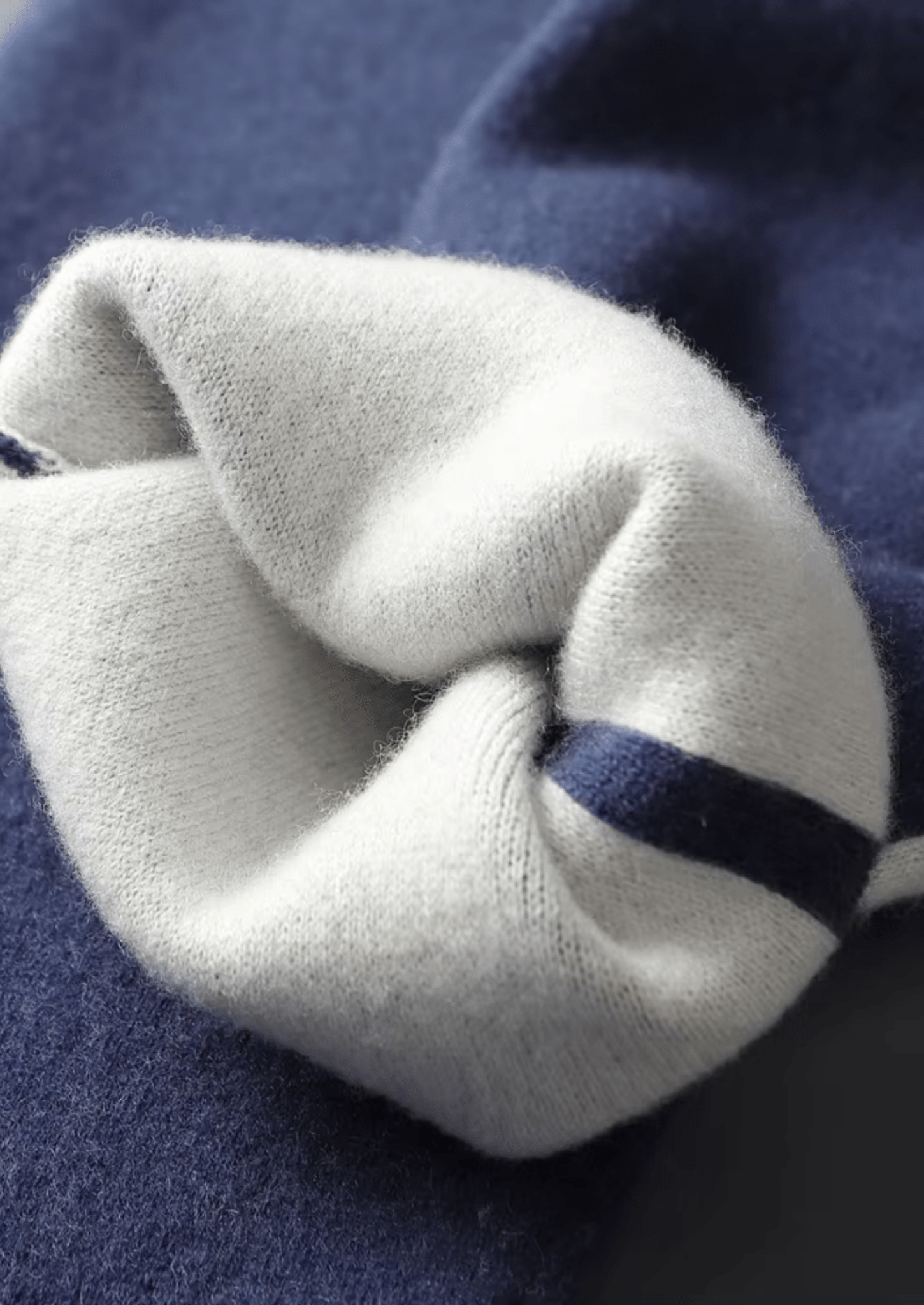 PREMIUM CASHMERE LEISURE SET - Derada