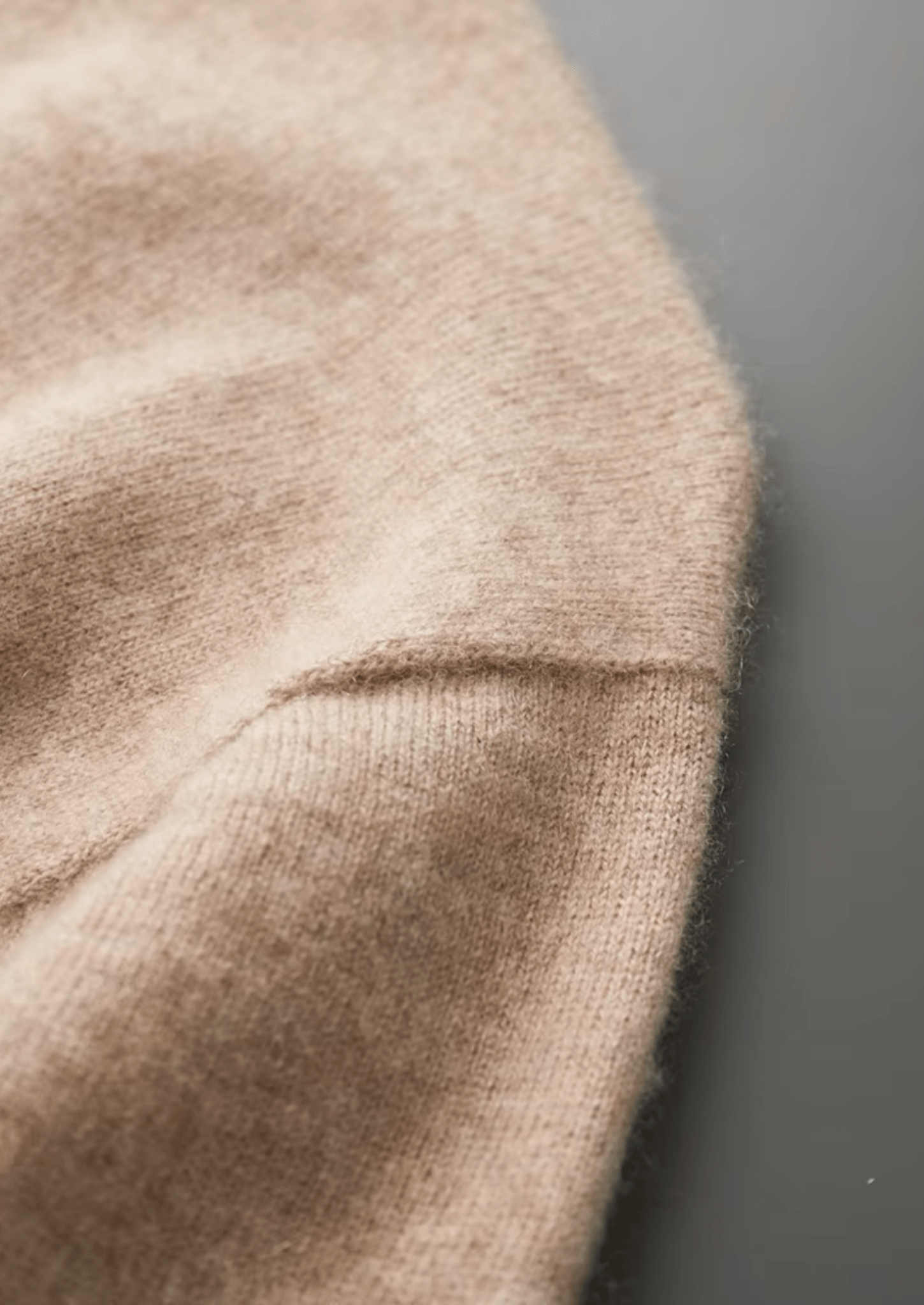 PREMIUM CASHMERE MOCK NECK T - SHIRT - Derada